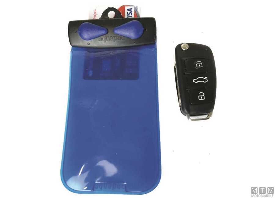 BUSTA IMPERMEABILE AQUAPAC KEYMASTER 130X80MM